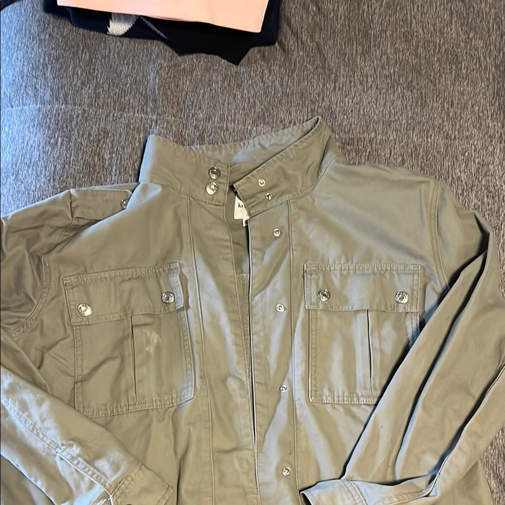 Utility Jacket in Olive Green